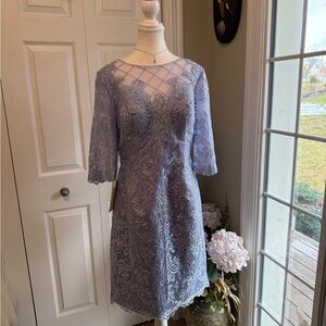 Chic Long Sleeve Lace Dress in violet